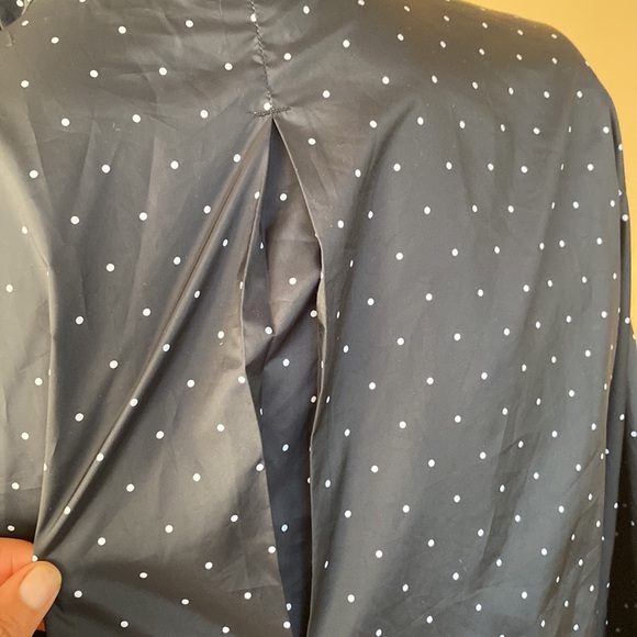 Columbia light weight windbreaker - Picture 7 of 9